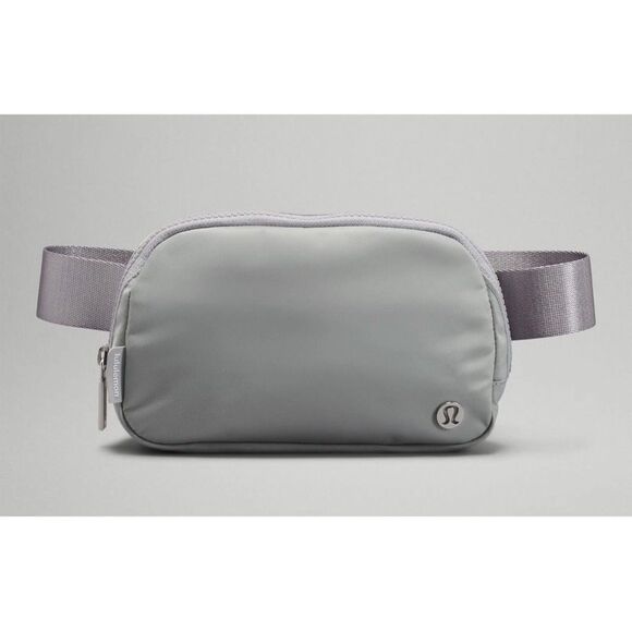 Lululemon Silver Drop Gray Everywhere Belt Bag NWT - Picture 1 of 13